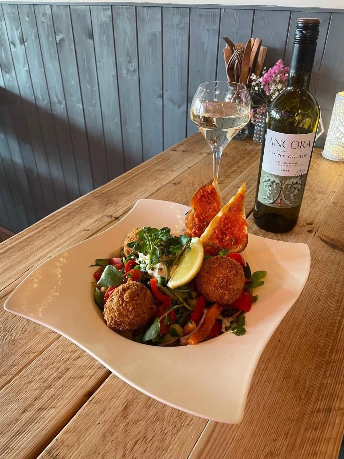 Food and drink at The Artisan Deli, photo 7